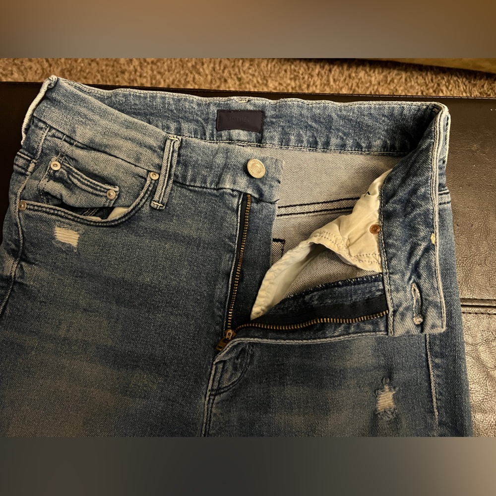 MOTHER denim ~High Waisted Looker Ankle Chew ~in wash “Learning To Hula”